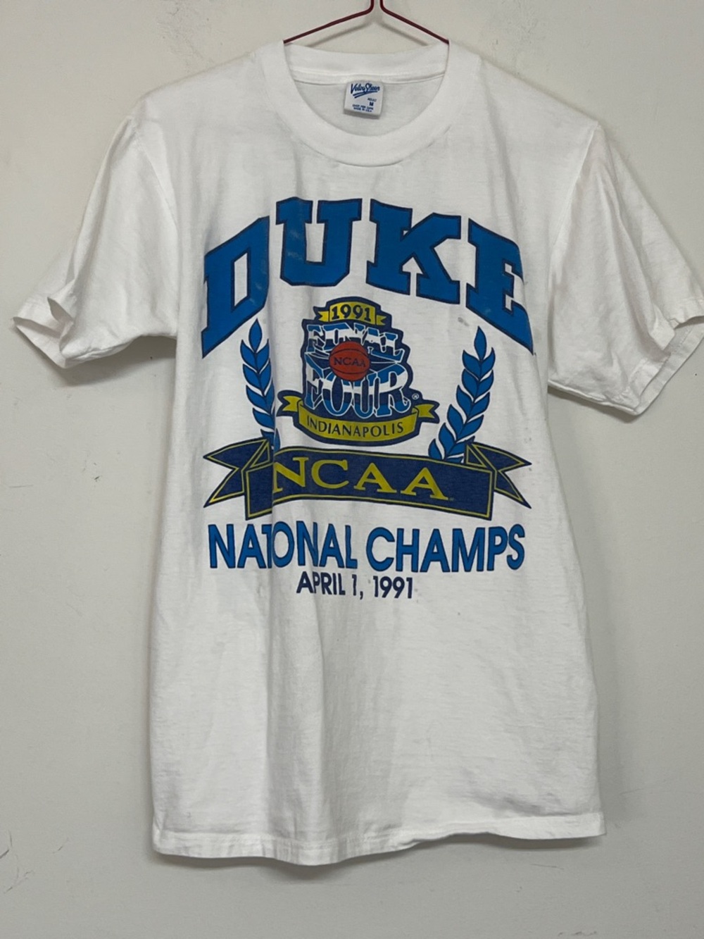 🌞 Duke 1991 NCAA National Champs White Graphic Tee unisex men size M